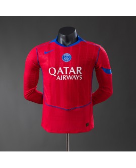 Troisième maillot extérieur manches longues du Paris Saint-Germain pour la saison 25/26-player