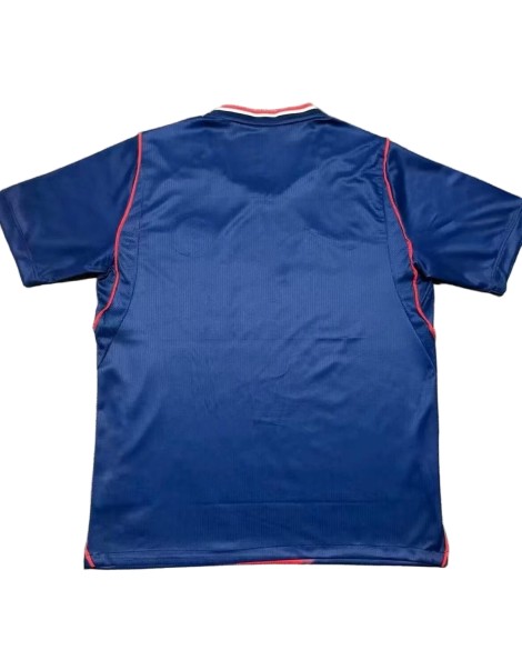 Maillot édition spéciale du Paris Saint-Germain pour la saison 2026/27 Maillot édition spéciale du Paris Saint-Germain pour la saison 2026/27
