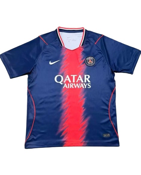 Maillot édition spéciale du Paris Saint-Germain pour la saison 2026/27 Maillot édition spéciale du Paris Saint-Germain pour la saison 2026/27