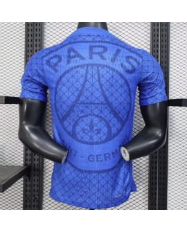 Tenue d'entraînement du PSG pour la saison 2025/26- Player