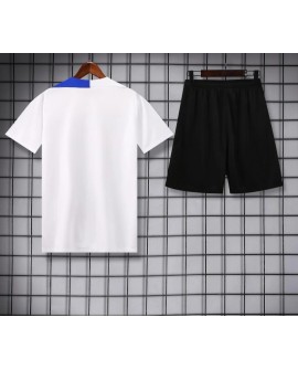 Tenue d'entraînement du Paris Saint-Germain pour la saison 2025/26
