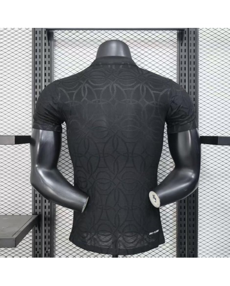 Tenue d'entraînement du PSG pour la saison 2025/26- Player