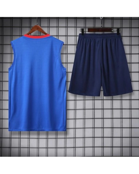 Tenue d'entraînement du Paris Saint-Germain pour la saison 2025/26