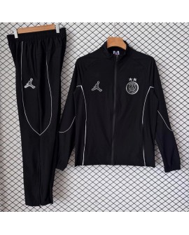 Maillot d'entraînement manches longues du PSG pour la saison 2026/27