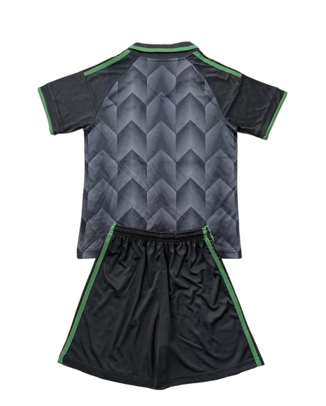 Kit d'objectifs pour les sorties 2026/27 (Maillot +Short) Kit d'objectifs pour les sorties 2026/27 (Maillot +Short)