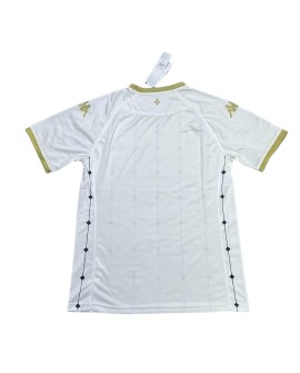 Maillot édition spéciale du FC Versailles