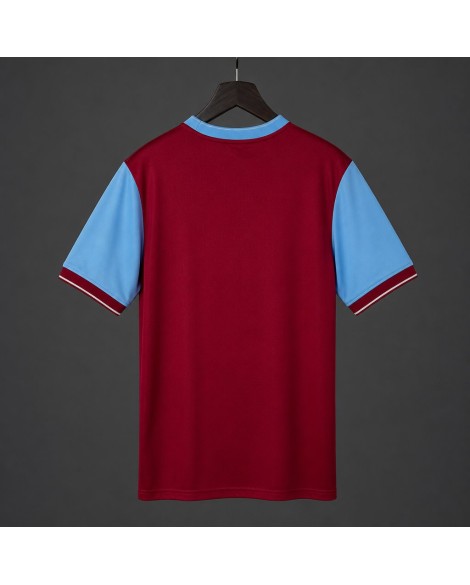 Maillot domicile rétro d'Aston Villa pour la saison 2008/2009