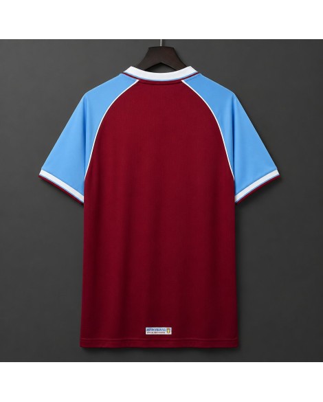 Maillot domicile rétro bordeaux et bleu ciel d'Aston Villa 2008/09
