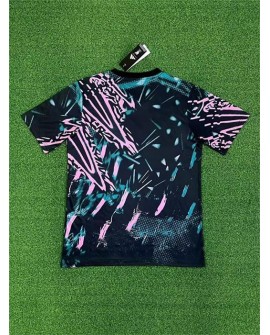 Tenue d'entraînement d'avant-match de Liverpool 26/27