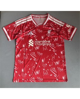 Maillot domicile de Liverpool pour la saison 2026/27