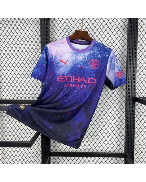 Maillot conceptuel violet Manchester City 2025/26