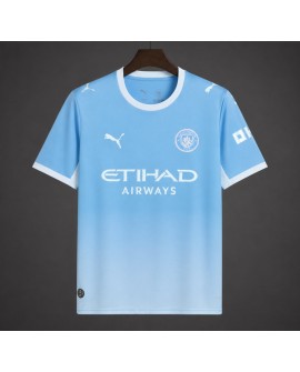 Maillot domicile de Manchester City pour la saison 2026/27 - Le numéro 10 de Guardiola
