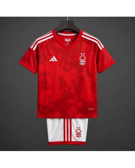 Maillot domicile de Nottingham Forest pour la saison 2026/27(maillot et short) - Enfants