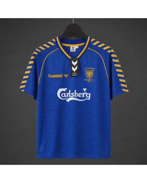 Wimbledon Maillot domicile rétro 1988/89 « Vainqueurs de la FA Cup » Wimbledon Maillot domicile rétro 1988/89 « Vainqueurs de la FA Cup »