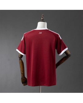 Maillot domicile du Qatar 2026