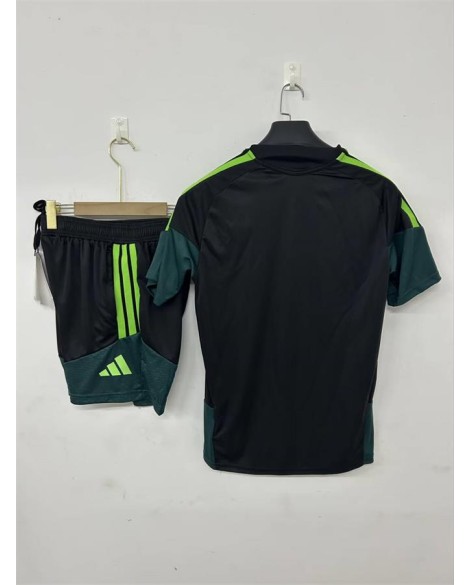 Tenue d'entraînement du Mexique 2627 - Noir (maillot + short)