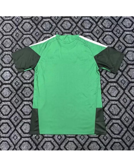 Maillot d'entraînement de l'Algérie 2526