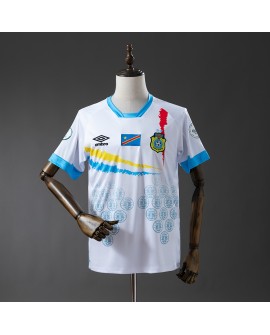 Maillot blanc et bleu du Congo 2026