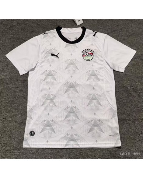 Maillot extérieur de l'Égypte 26/27