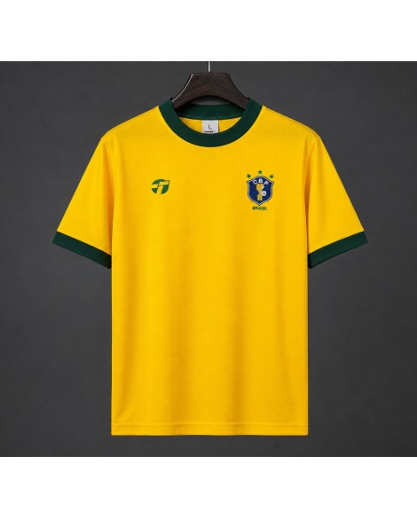 Brazil Maillot domicile rétro 1982 Brazil Maillot domicile rétro 1982