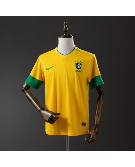 Maillot rétro domicile du Brésil pour la saison 2012/13