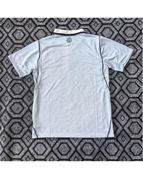 Maillot domicile de l'Uruguay 26/27