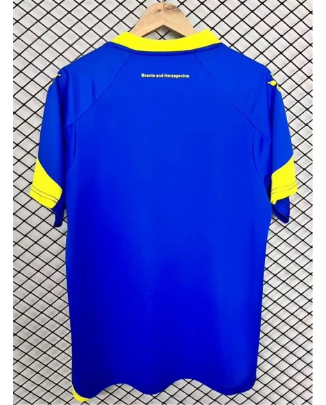 Maillot domicile de l'équipe nationale de Bosnie-Herzégovine 2627