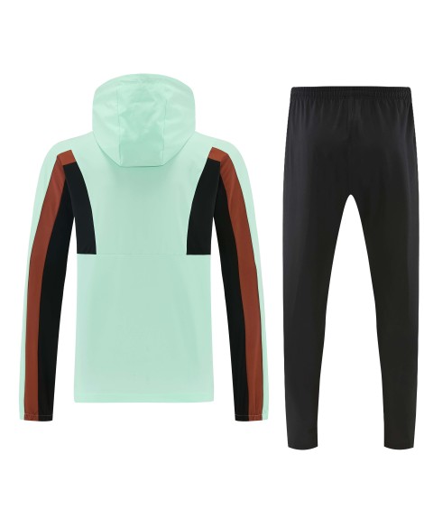 Ensemble de tenue d'entraînement de la France saison 26/27 Ensemble de tenue d'entraînement de la France saison 26/27