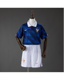 Tenue domicile France 2026 (Maillot + Short) – Enfant