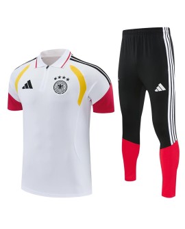 Combinaison d'entraînement allemande 2627