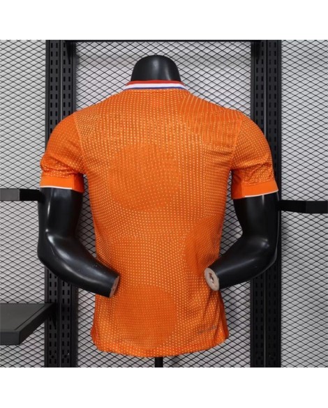 Maillot domicile des Pays-Bas pour la saison 25/26
