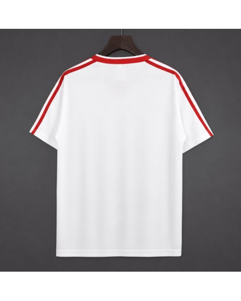 Poland Maillot domicile rétro 1986 Poland Maillot domicile rétro 1986
