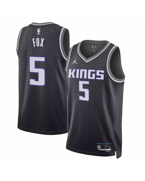 Maillot Swingman Sacramento Kings De'Aaron Fox #5 noir 2022/23 pour hommes - Édition Statement
