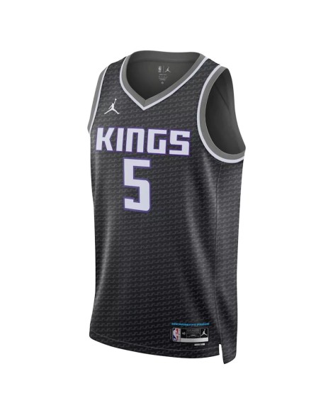 Maillot Swingman Sacramento Kings De'Aaron Fox #5 noir 2022/23 pour hommes - Édition Statement