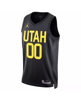 Maillot Swingman Utah Jazz Jordan Clarkson #00 Jordan Brand noir 2022/23 pour hommes - Édition Statement