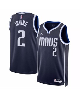 Maillot Swingman Dallas Mavericks Kyrie Irving #2 Jordan Brand Navy 2022/23 Statement Edition pour hommes