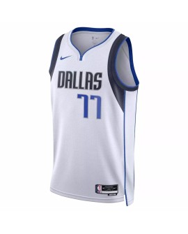 Maillot Swingman Dallas Mavericks Luka Doncic #77 Nike Blanc 2022/23 pour Homme - Édition Association