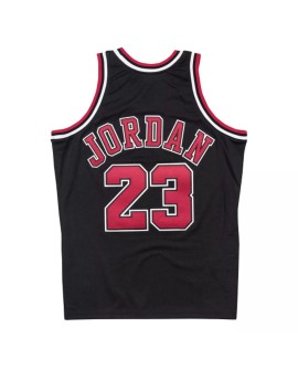 Maillot de joueur Chicago Bulls Michael Jordan #23 Mitchell & Ness noir 1997-98 Hardwood Classics pour hommes