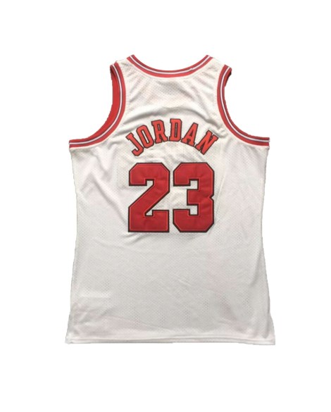 Maillot NBA Swingman Chicago Bulls Jordan #23 Mitchell & Ness pour homme blanc 1996/97